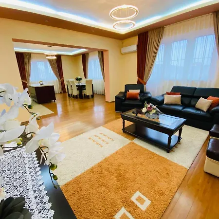 Apartment Alisia House