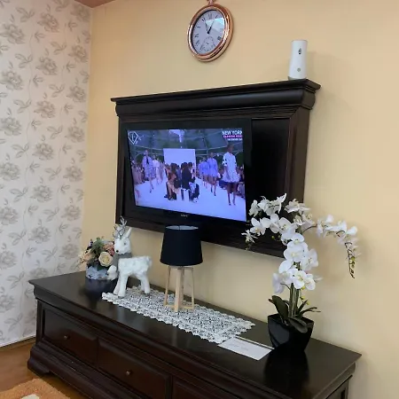 Alisia House Apartment